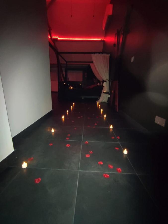 Love Room A Montargis Kültér fotó